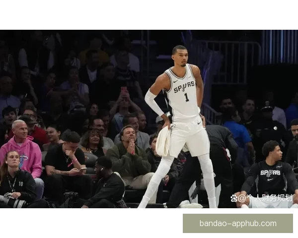 文班亚马逆袭争MVP三名记仍选亚历山大赛季末悬念依旧